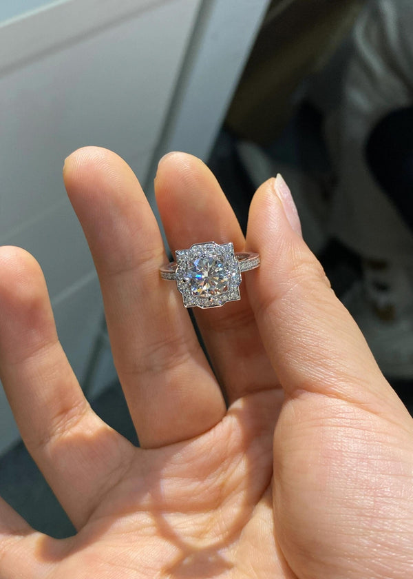Aiminia Jewelry